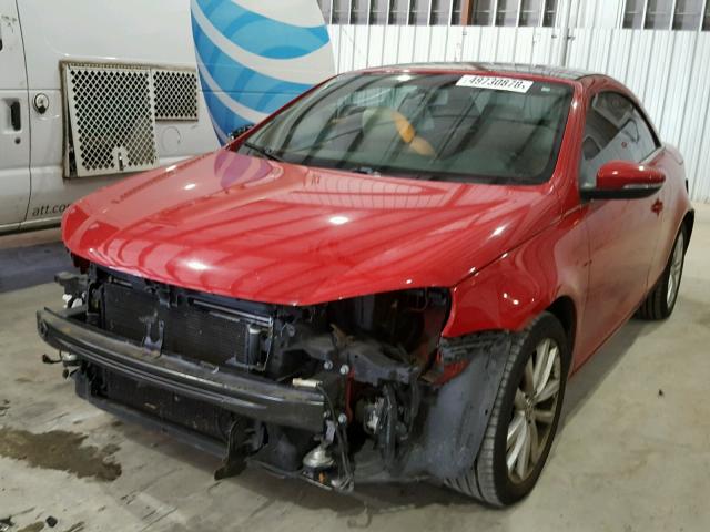 WVWBW7AH6CV003741 - 2012 VOLKSWAGEN EOS KOMFOR 红色 照片 2