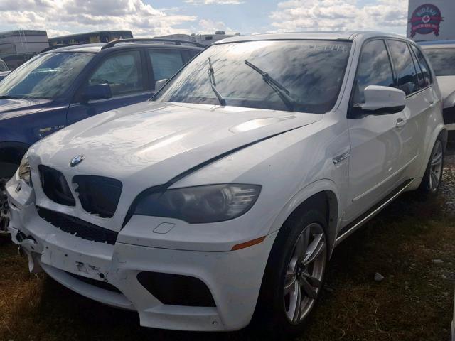 5YMGY0C53BLK26248 - 2011 BMW X5 M WHITE photo 2