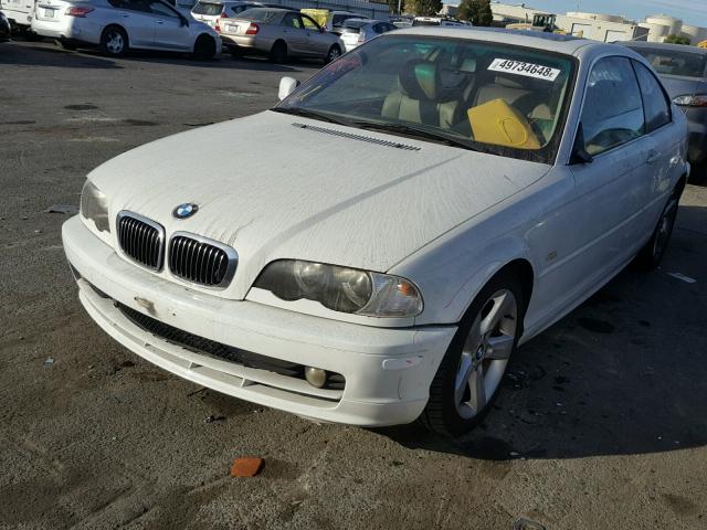 WBABM3343YJN88007 - 2000 BMW 323 CI WHITE photo 2