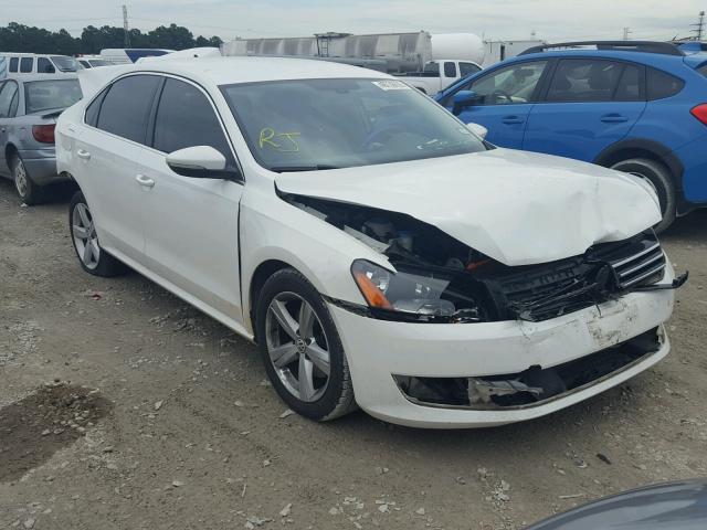 1VWBP7A34CC024162 - 2012 VOLKSWAGEN PASSAT SE WHITE photo 1