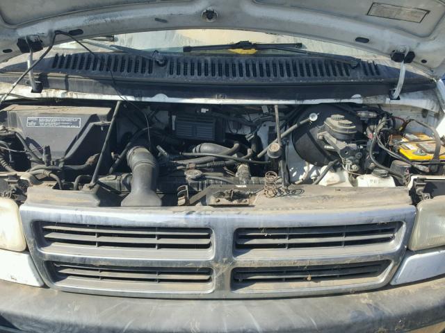 2B6HB21X3RK561958 - 1994 DODGE RAM VAN B2 WHITE photo 7