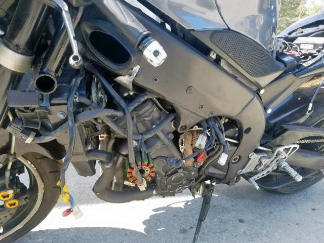 JYARN13E34A006540 - 2004 YAMAHA YZFR1 GRAY photo 9