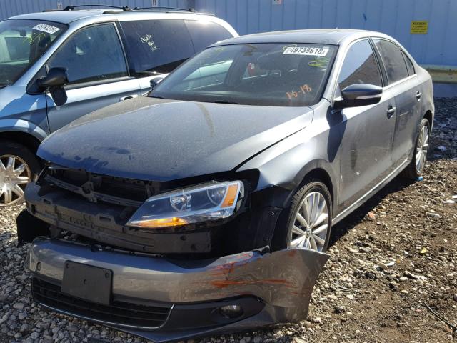 3VWLX7AJ4BM029992 - 2011 VOLKSWAGEN JETTA SEL GRAY photo 2