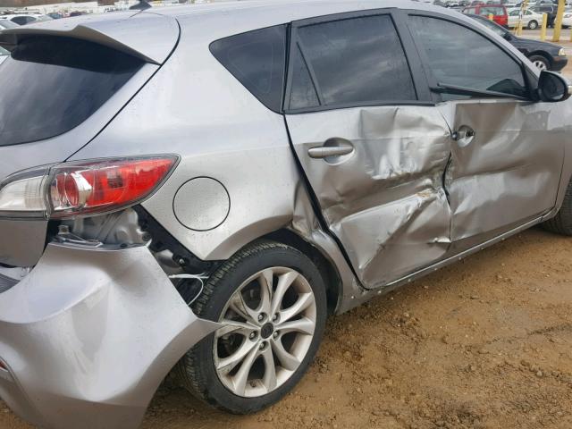 JM1BL1H51A1132735 - 2010 MAZDA 3 S SILVER photo 9