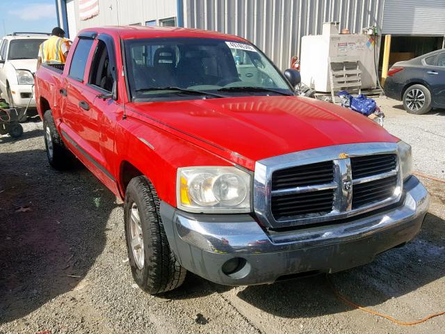 1D7HW48N05S129205 - 2005 DODGE DAKOTA QUA RED photo 1