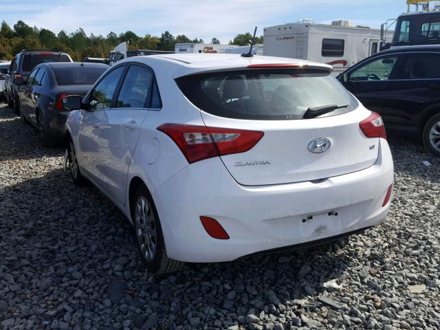 KMHD35LH0GU255379 - 2016 HYUNDAI ELANTRA GT WHITE photo 3