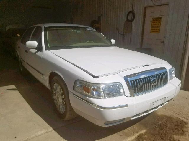 2MEFM75V18X661401 - 2008 MERCURY GRAND MARQ WHITE photo 1