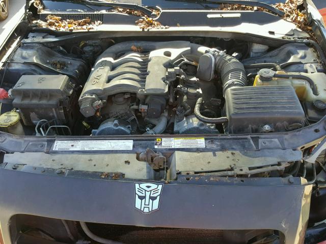 2D4FV47V27H672154 - 2007 DODGE MAGNUM SXT RED photo 7