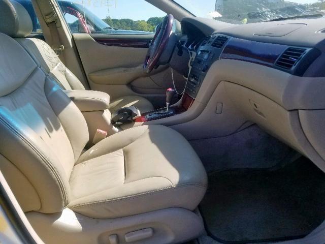 JTHBF30G020073926 - 2002 LEXUS ES 300 WHITE photo 5