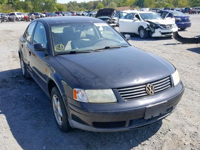 WVWMA63BXWE158260 - 1998 VOLKSWAGEN PASSAT GLS BLACK photo 1