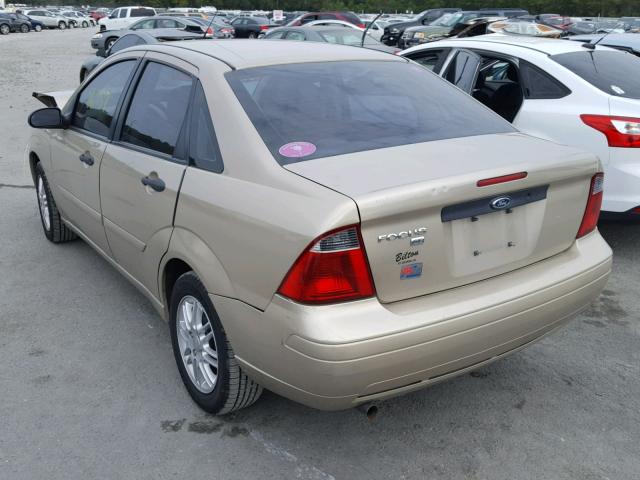 1FAFP34N77W272720 - 2007 FORD FOCUS ZX4 GOLD photo 3