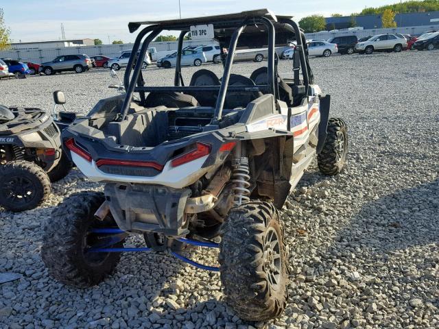 3NSVFE920KF583999 - 2019 POLARIS RZR XP 4 T WHITE photo 4