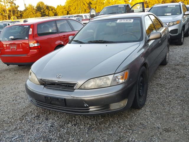 JT8BF28G310341591 - 2001 LEXUS ES 300 GRAY photo 2