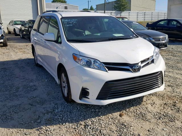 5TDKZ3DC2KS001042 - 2019 TOYOTA SIENNA LE WHITE photo 1