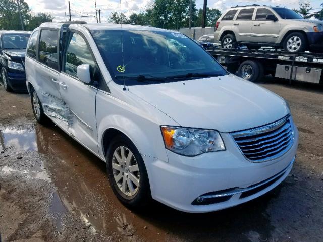 2C4RC1BG1FR561286 - 2015 CHRYSLER TOWN & COU WHITE photo 1