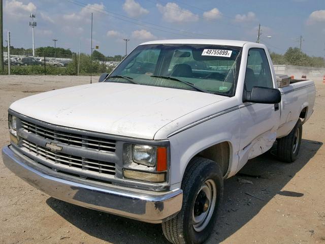 1GCGC24R5YR101150 - 2000 CHEVROLET GMT-400 C2 WHITE photo 2