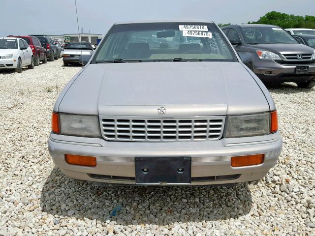 1P3XA4638PF526128 - 1993 PLYMOUTH ACCLAIM GRAY photo 9