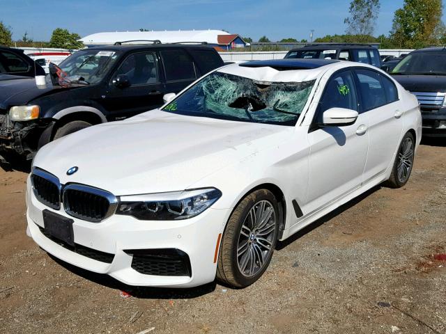 WBAJE7C56KWW10858 - 2019 BMW 540 XI WHITE photo 2