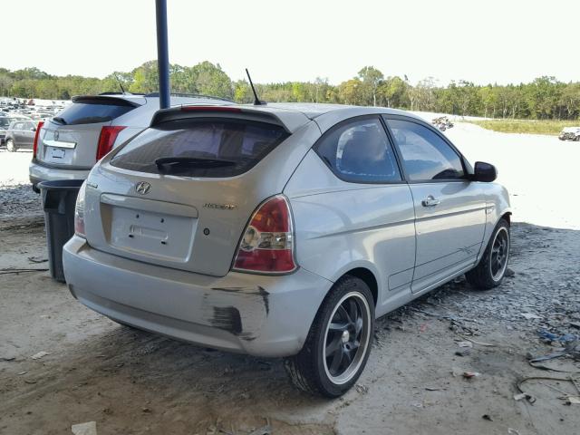 KMHCM3AC8AU160242 - 2010 HYUNDAI ACCENT BLU SILVER photo 4