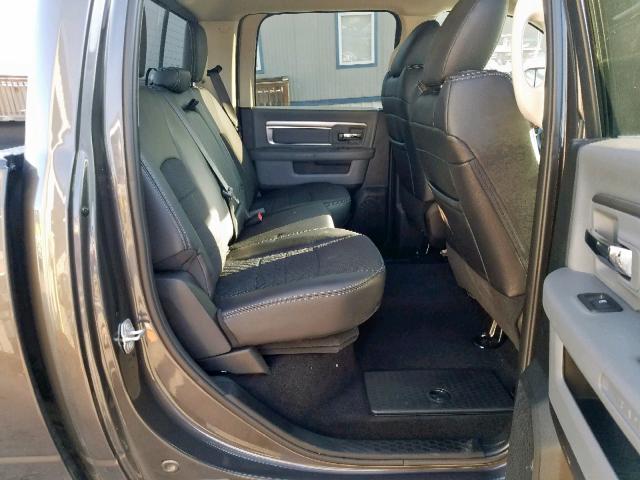 3C6UR5DJ9JG357690 - 2018 RAM 2500 SLT 灰色 照片 6