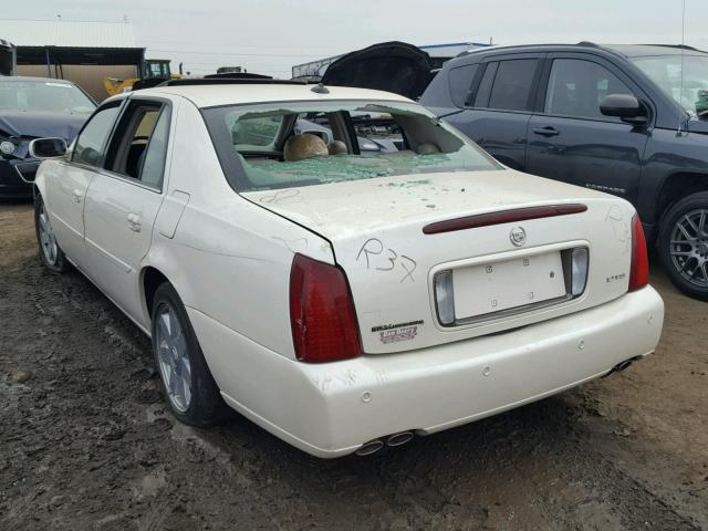 1G6KF57943U291482 - 2003 CADILLAC DEVILLE DT WHITE photo 3