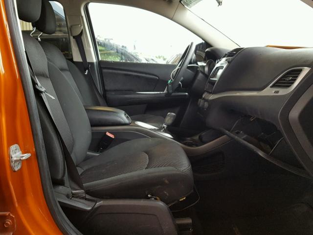 3D4PG1FG7BT518393 - 2011 DODGE JOURNEY MA ORANGE photo 5