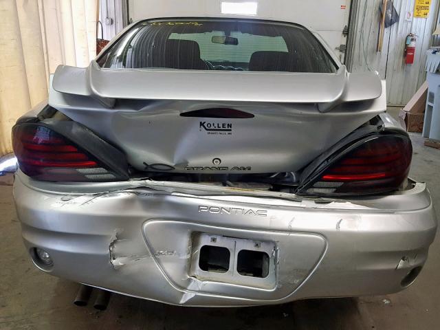 1G2NF52EX3M576822 - 2003 PONTIAC GRAND AM S SILVER photo 9