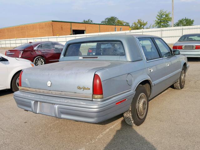 1C3XC66R2PD137916 - 1993 CHRYSLER NEW YORKER BLUE photo 4