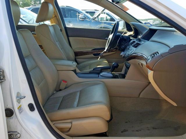 1HGCP2F82AA142641 - 2010 HONDA ACCORD EXL WHITE photo 5