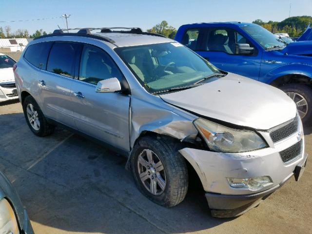 1GNEV23D19S162813 - 2009 CHEVROLET TRAVERSE L SILVER photo 1