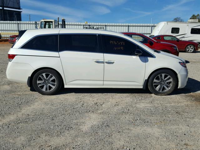 5FNRL5H93FB112865 - 2015 HONDA ODYSSEY TO WHITE photo 9