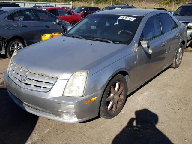 1G6DC67A850131150 - 2005 CADILLAC STS SILVER photo 2