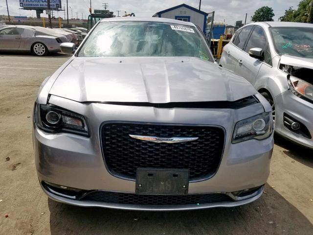 2C3CCAGG5JH250364 - 2018 CHRYSLER 300 S GRAY photo 9