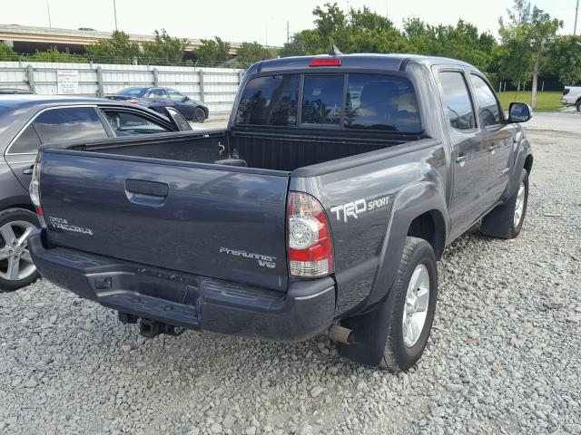 5TFJU4GN5FX089517 - 2015 TOYOTA TACOMA DOU GRAY photo 4