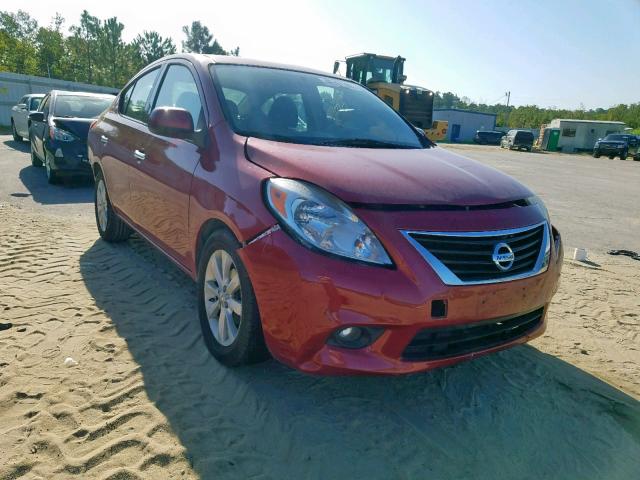 3N1CN7AP3EL876433 - 2014 NISSAN VERSA RED photo 1