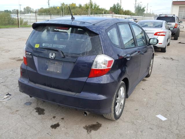 JHMGE8H44AC031692 - 2010 HONDA FIT SPORT BLUE photo 4