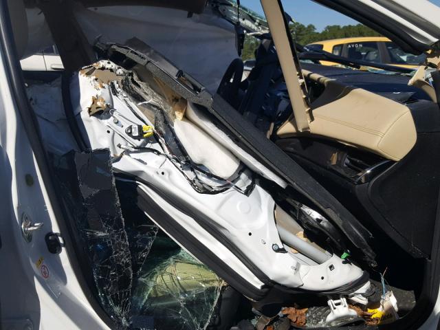 4T1BK1EB1JU277460 - 2018 TOYOTA AVALON XLE WHITE photo 5