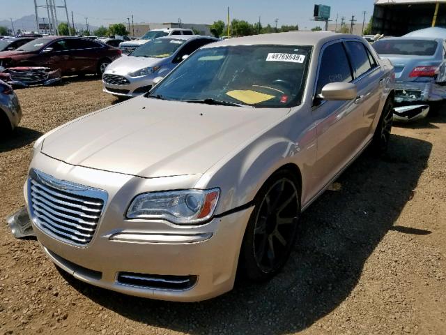 2C3CCAAGXCH274817 - 2012 CHRYSLER 300 BEIGE photo 2