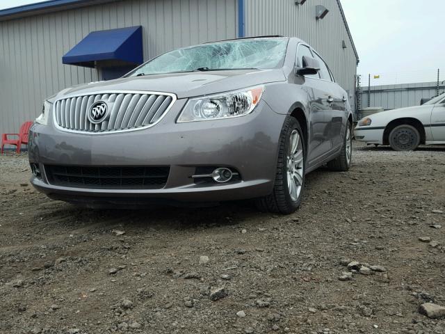 1G4GC5GG1AF252145 - 2010 BUICK LACROSSE C GRAY photo 2