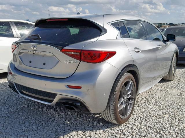 SJKCH5CP8HA015750 - 2017 INFINITI QX30 BASE SILVER photo 4