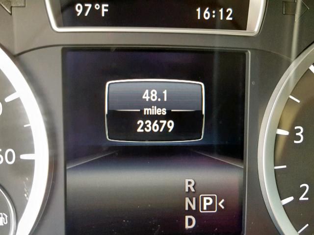 SJKCH5CP8HA015750 - 2017 INFINITI QX30 BASE SILVER photo 8