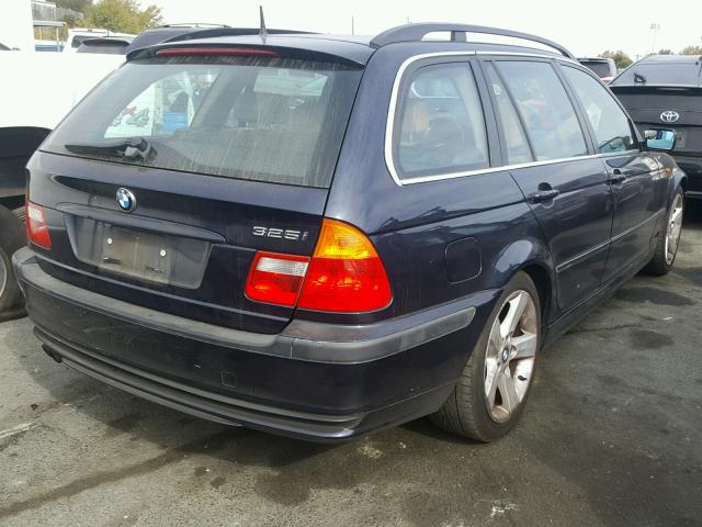 WBAEN33464EZ15657 - 2004 BMW 325 IT BLUE photo 4