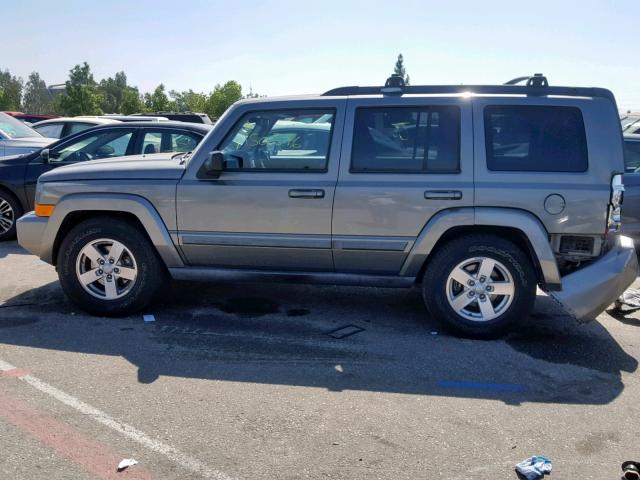 1J8HH48K88C114646 - 2008 JEEP COMMANDER GRAY photo 9