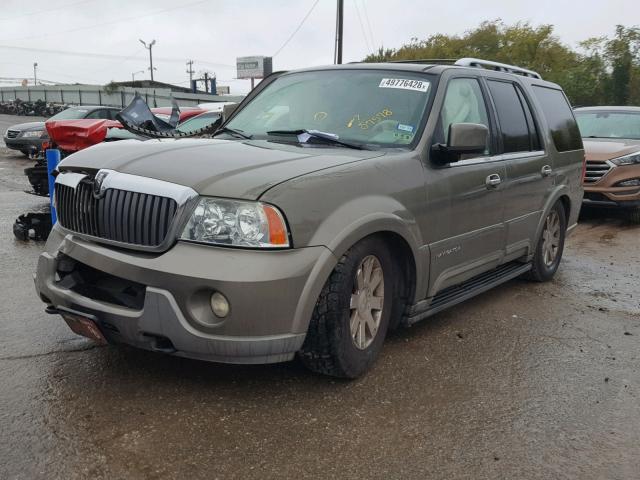 5LMFU27R44LJ07578 - 2004 LINCOLN NAVIGATOR Қоңыр фото 2