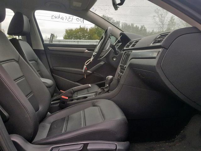 1VWDT7A38HC070069 - 2017 VOLKSWAGEN PASSAT R-L 石墨色 照片 5