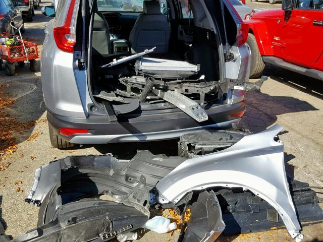 7FARW2H8XJE081060 - 2018 HONDA CR-V EXL SILVER photo 9