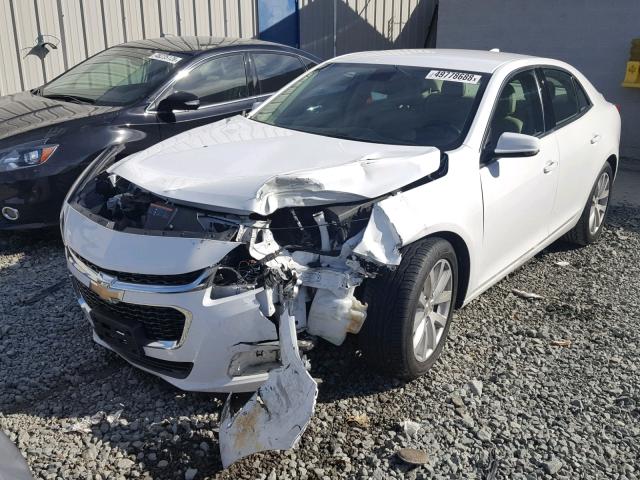 1G11D5SL1FF172713 - 2015 CHEVROLET MALIBU 2LT WHITE photo 2