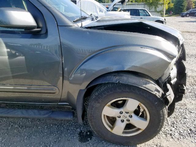 1N6AD07W46C402935 - 2006 NISSAN FRONTIER C GRAY photo 9