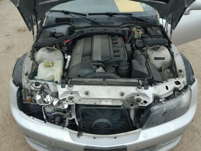 WBACN33471LM01895 - 2001 BMW Z3 2.5 SILVER photo 7