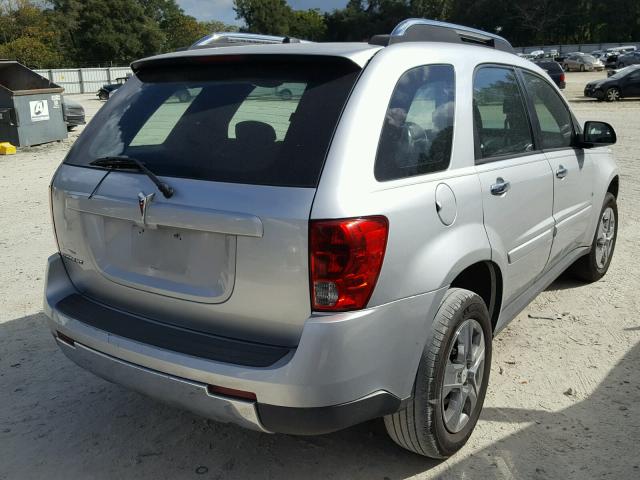 2CKDL33F596236960 - 2009 PONTIAC TORRENT SILVER photo 4